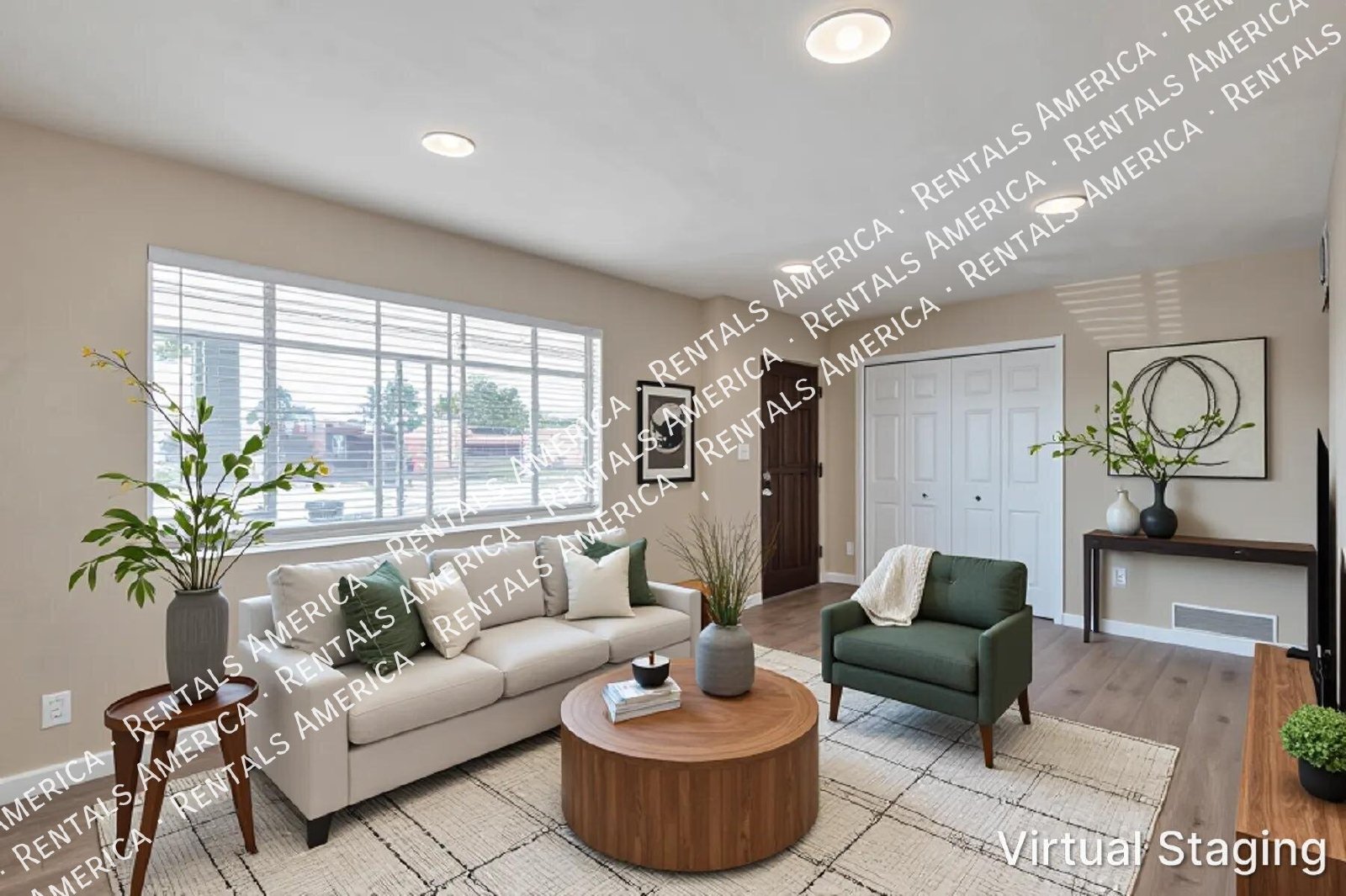 Fantastic 3 bd 2 bath near the U of A! property image
