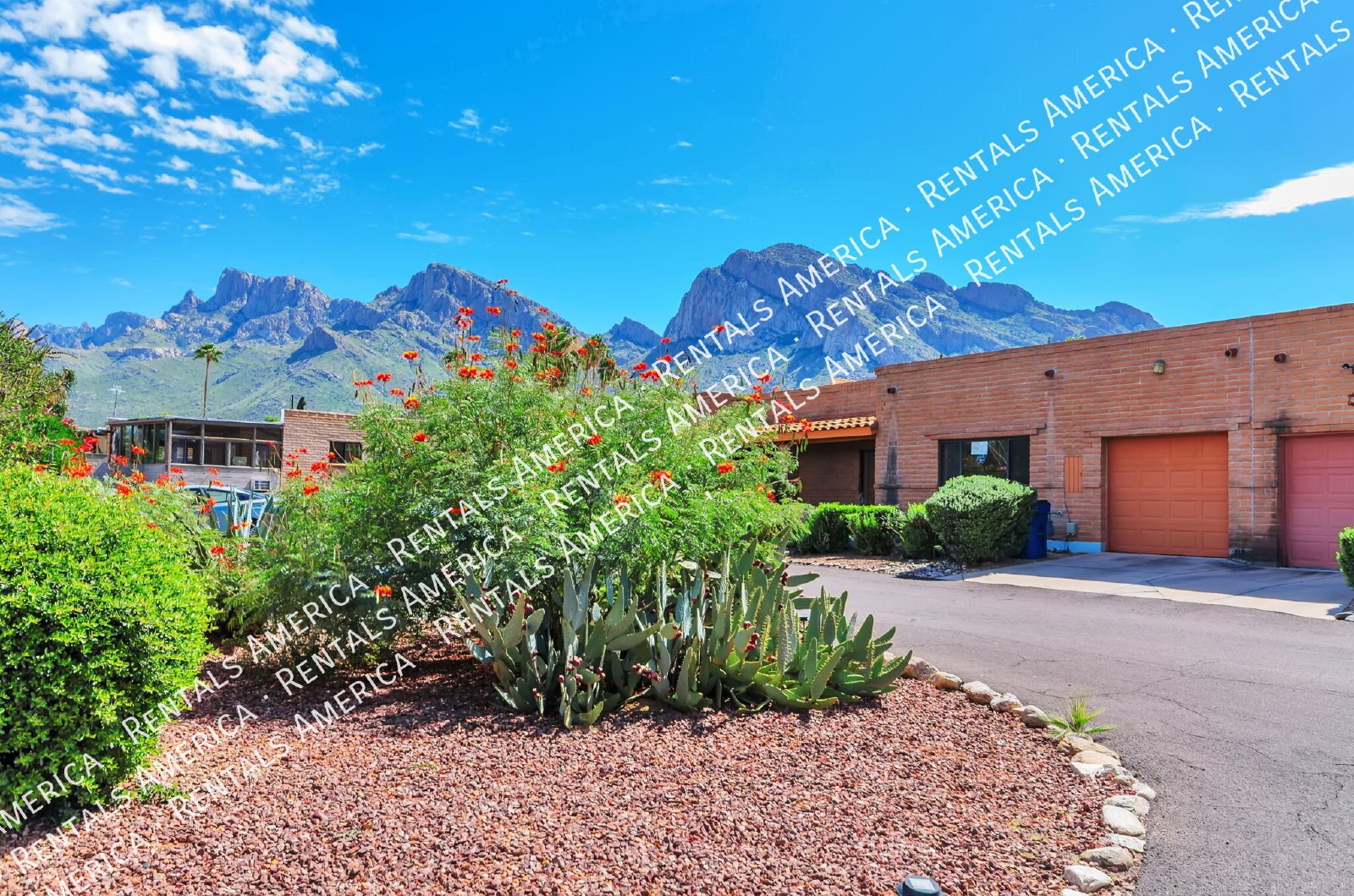 2 BD, in Oro Valley Country CLub property image