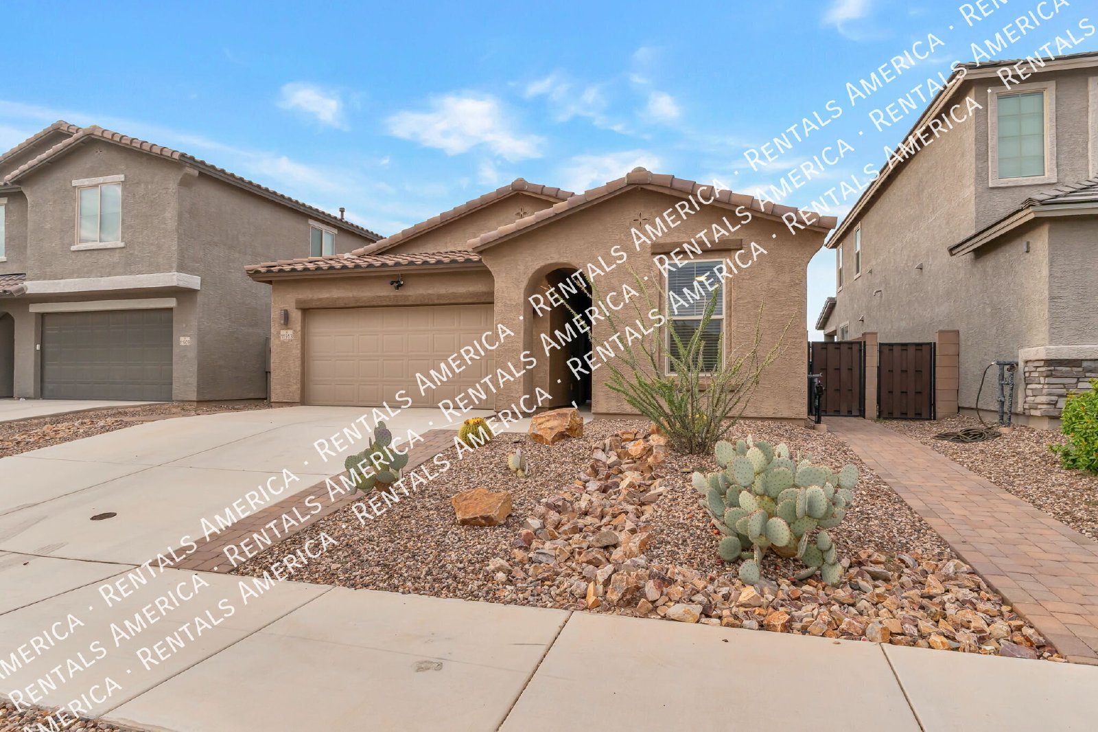 Beautiful 4 bedroom house in Vail AZ property image