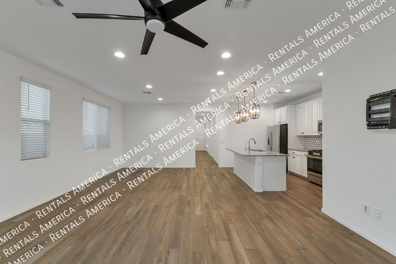 Beautiful 4 bedroom house in Vail AZ property image