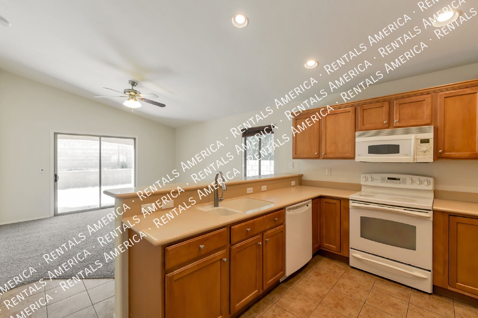 Southeast gated 4 bedroom, 2 bath! property image