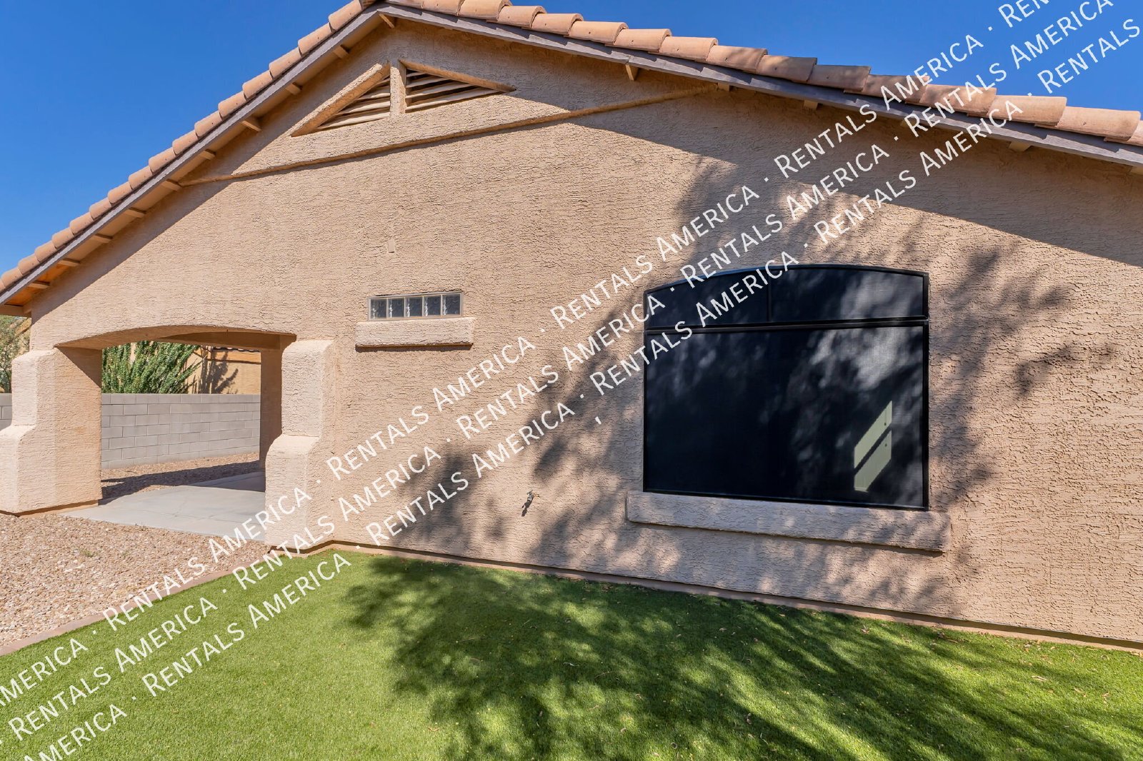 Southeast gated 4 bedroom, 2 bath! property image