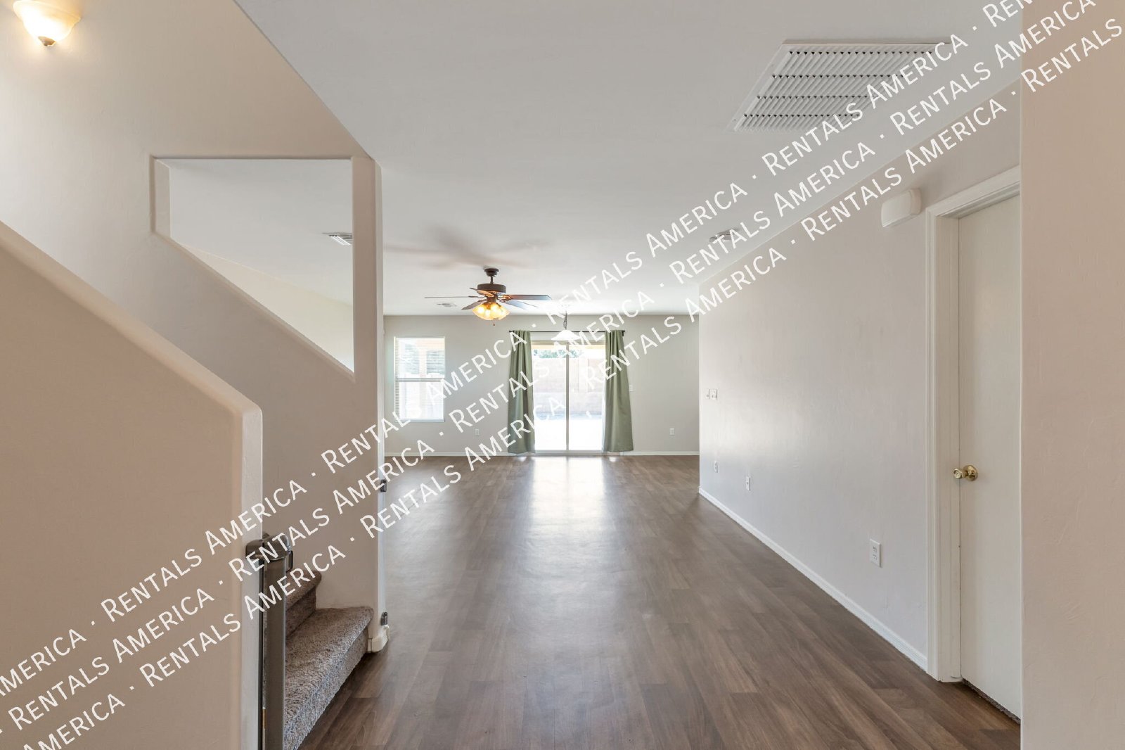 4 Bedroom Two Story Home with Loft in Green Valley property image