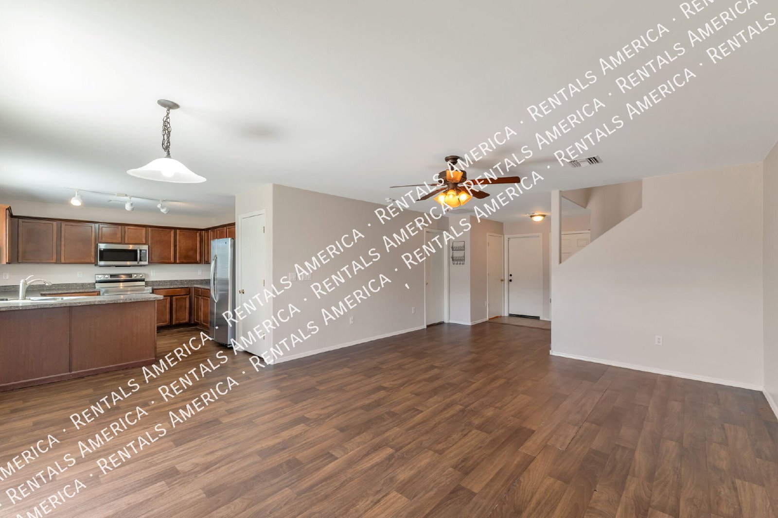 4 Bedroom Two Story Home with Loft in Green Valley property image