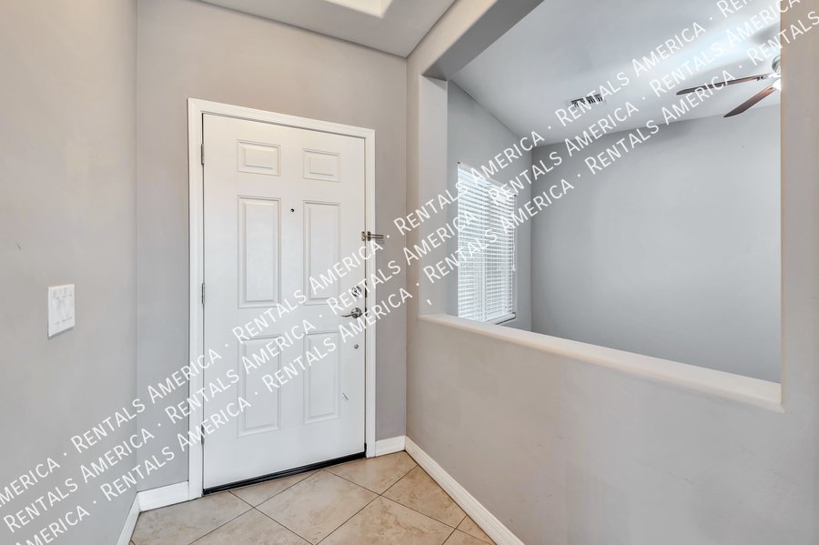 Beautiful home in Saguaro Bloom! property image