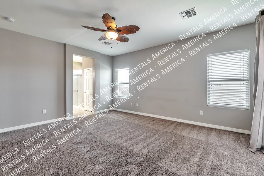 Beautiful home in Saguaro Bloom! property image