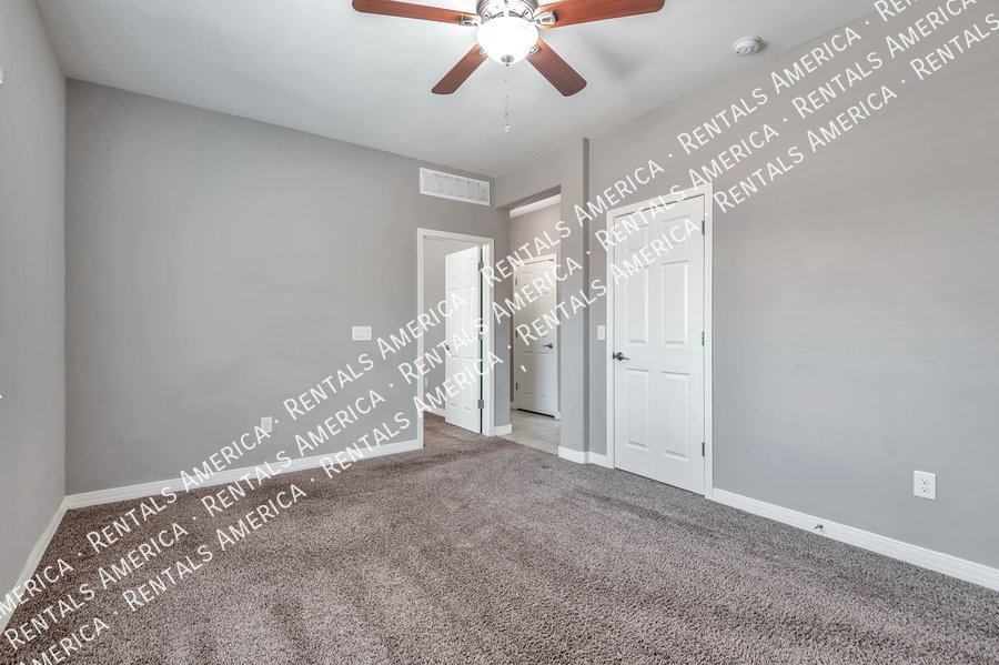 Beautiful home in Saguaro Bloom! property image
