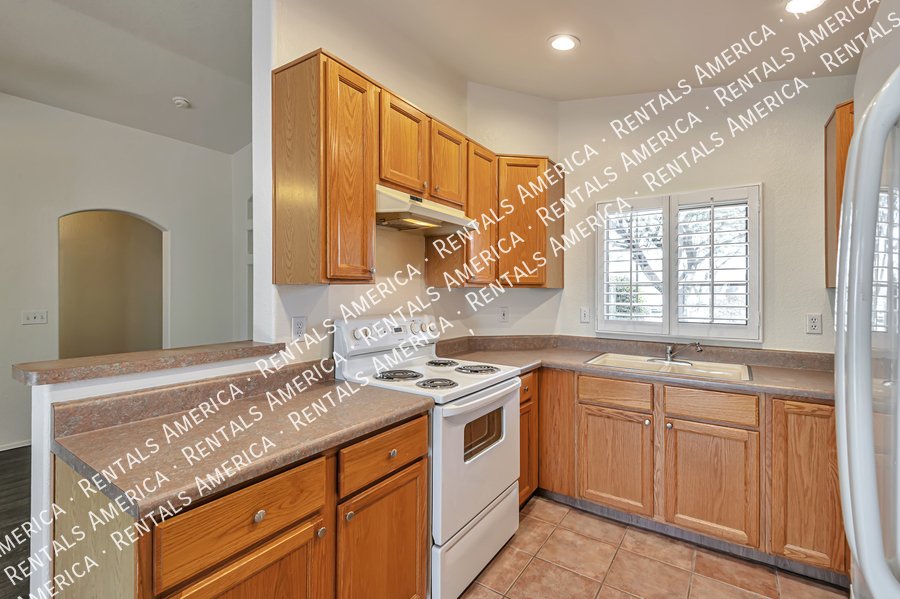 Rita Ranch Charmer! property image