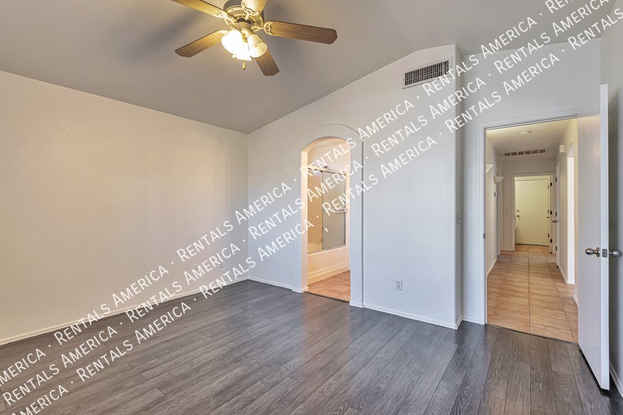 Rita Ranch Charmer! property image