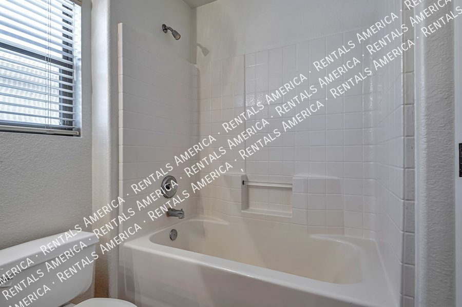Rita Ranch Charmer! property image