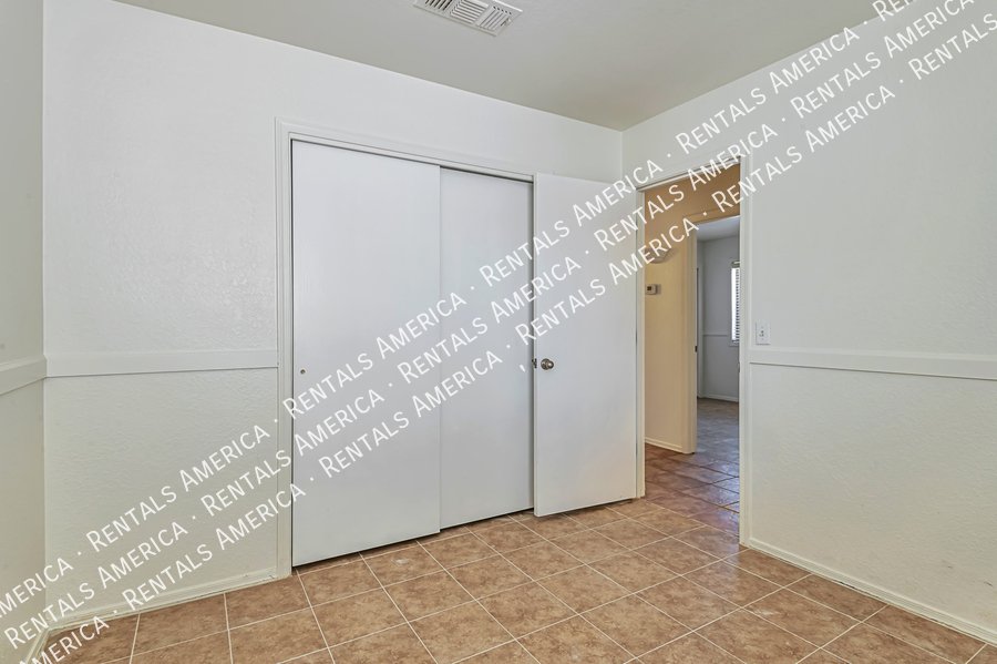 Rita Ranch Charmer! property image