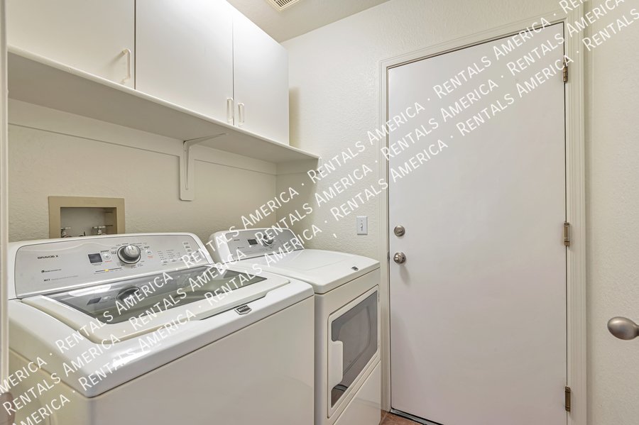Rita Ranch Charmer! property image