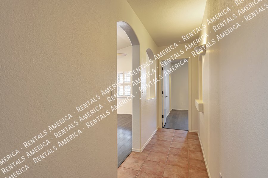 Rita Ranch Charmer! property image