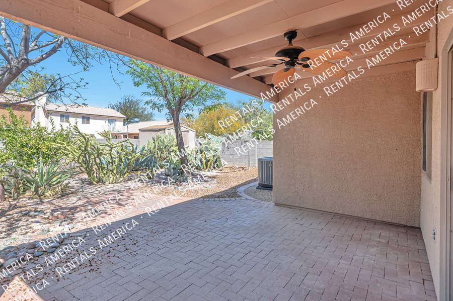 Rita Ranch Charmer! property image