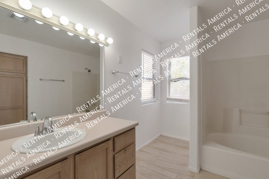 Live the Desert Dream - 3BR/2BA in Coveted Dove Mountain! property image