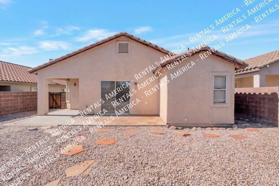 Live the Desert Dream - 3BR/2BA in Coveted Dove Mountain! property image